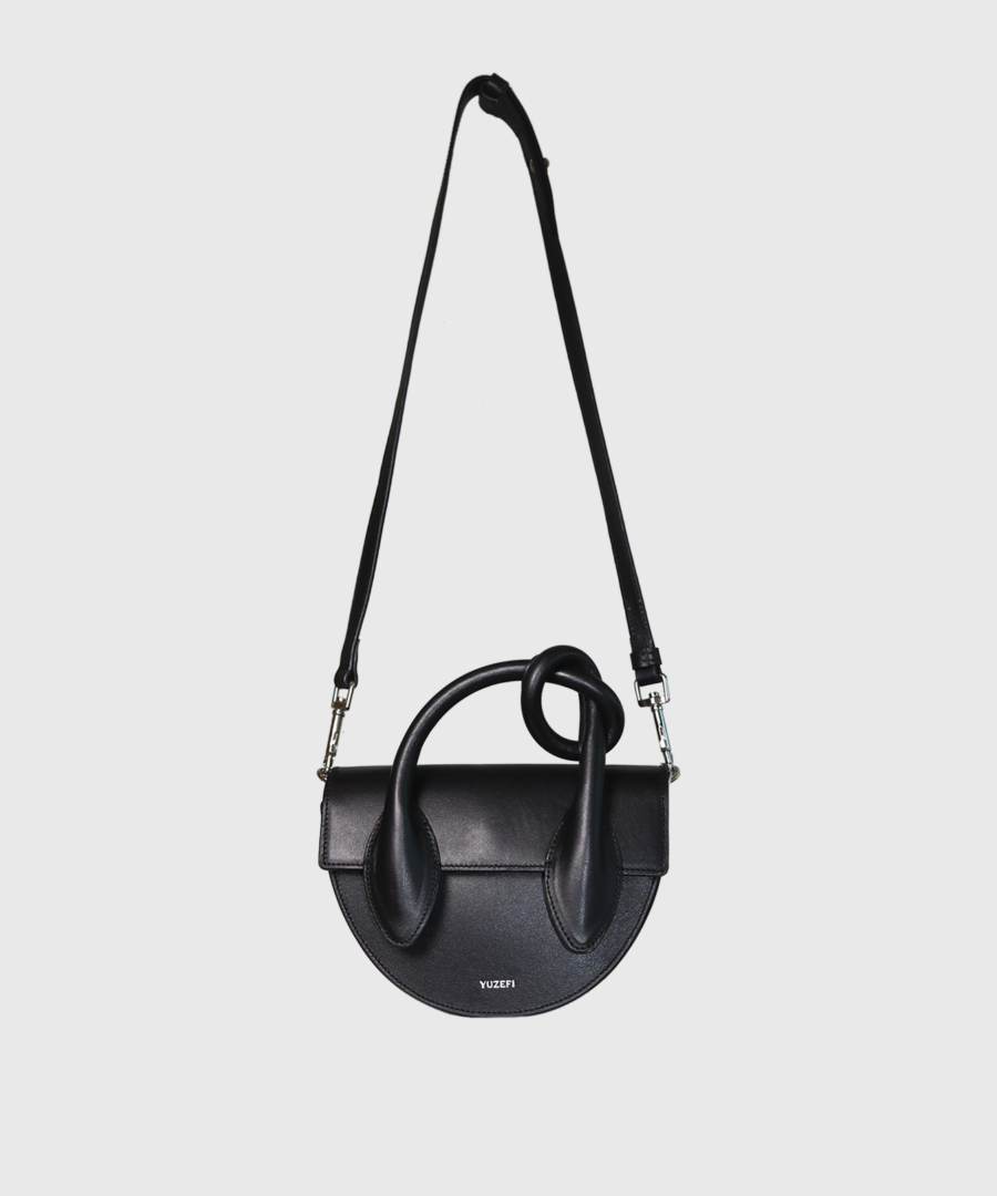 Yuzefi Pretzel crossbody bag black - st003