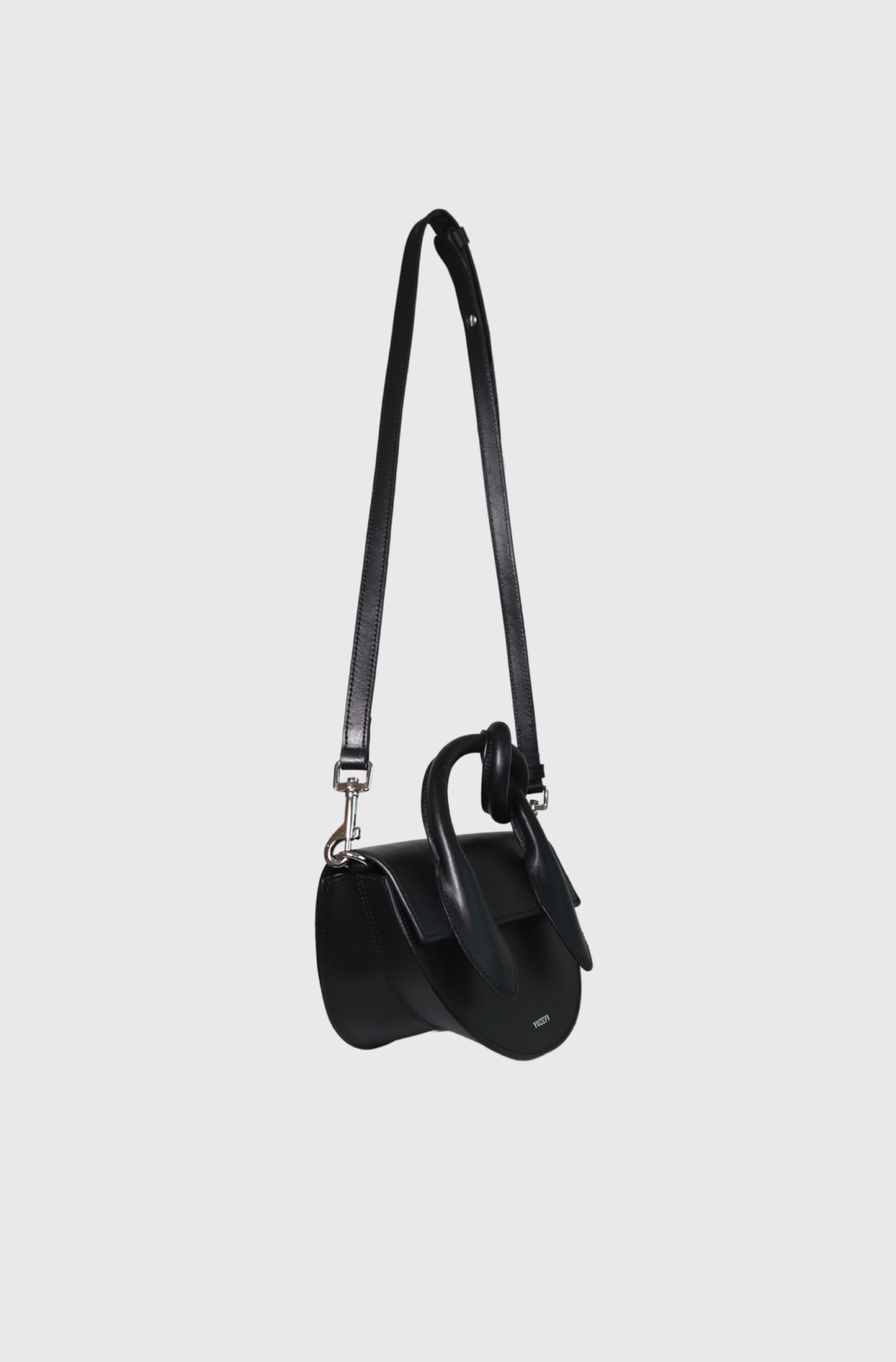 Yuzefi Pretzel crossbody bag black - st004