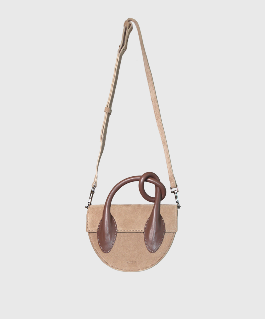 Yuzefi Pretzel crossbody bag sand - st0013