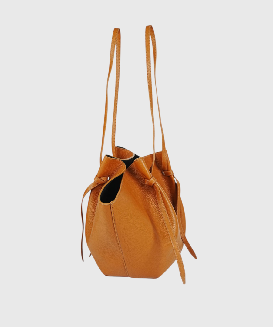 YUZEFI LARGE MOCHI PEBBLE GRAINLEATHERst002012